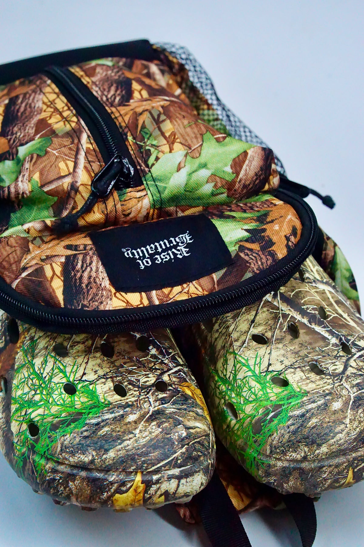 REALTREE CROSSBODY BAG