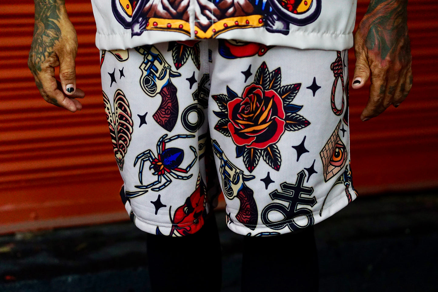 TRAD REVERSIBLE SHORTS