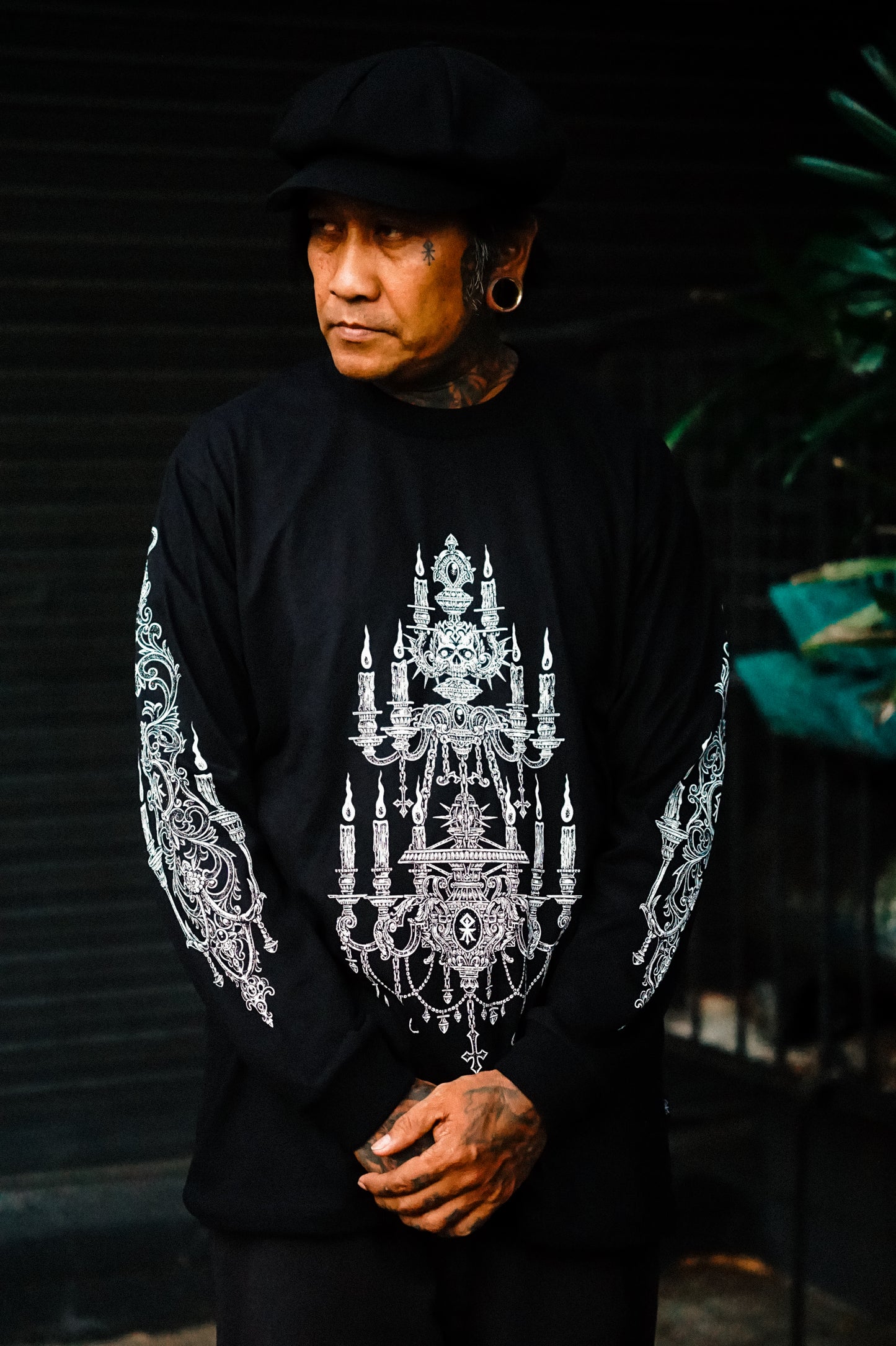 CHANDELIER LONGSLEEVES