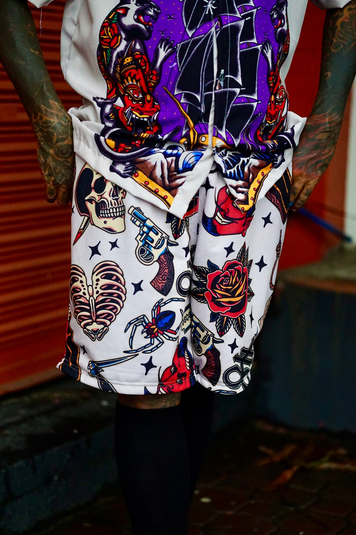 TRAD REVERSIBLE SHORTS