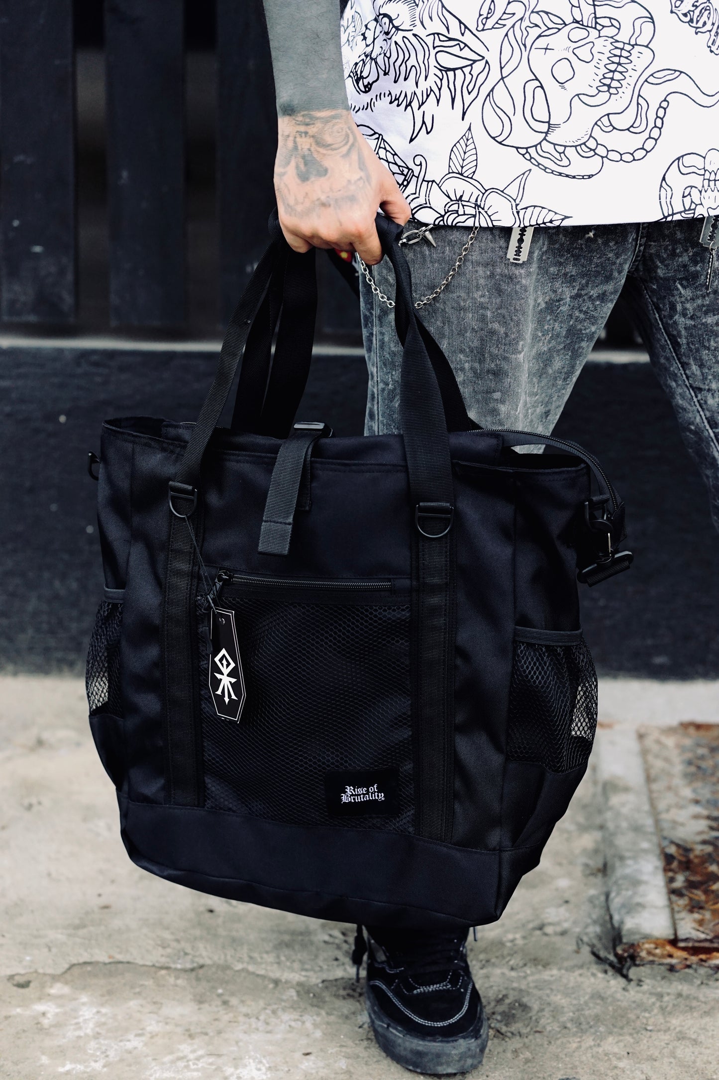 DIVISION TOTE BAG
