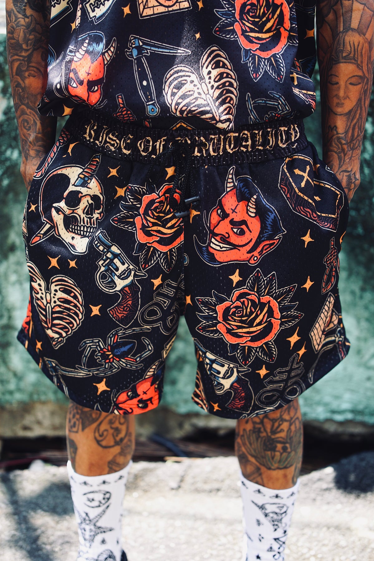 TRAD REVERSIBLE SHORTS