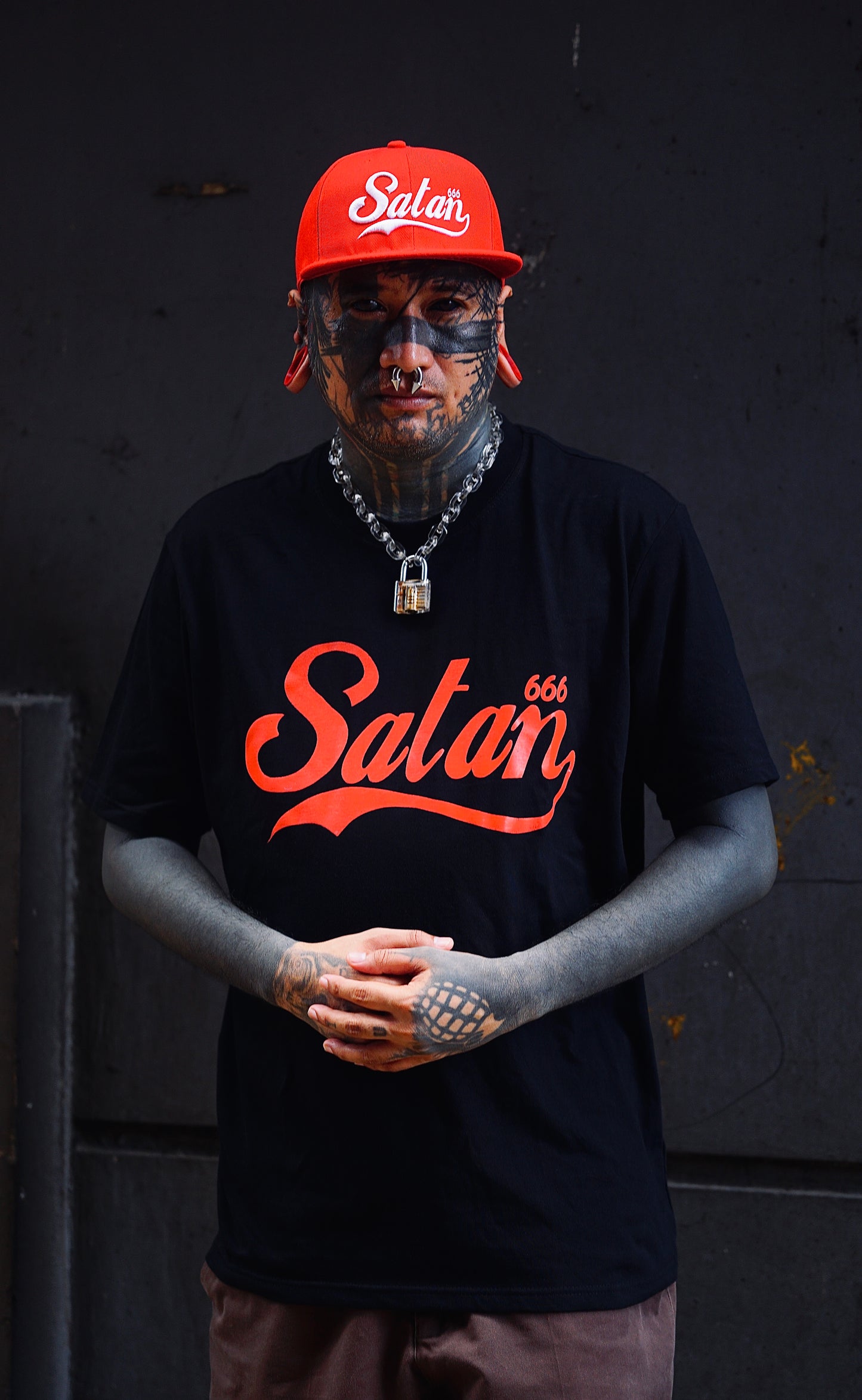 SATAN 666 BLACK TEE