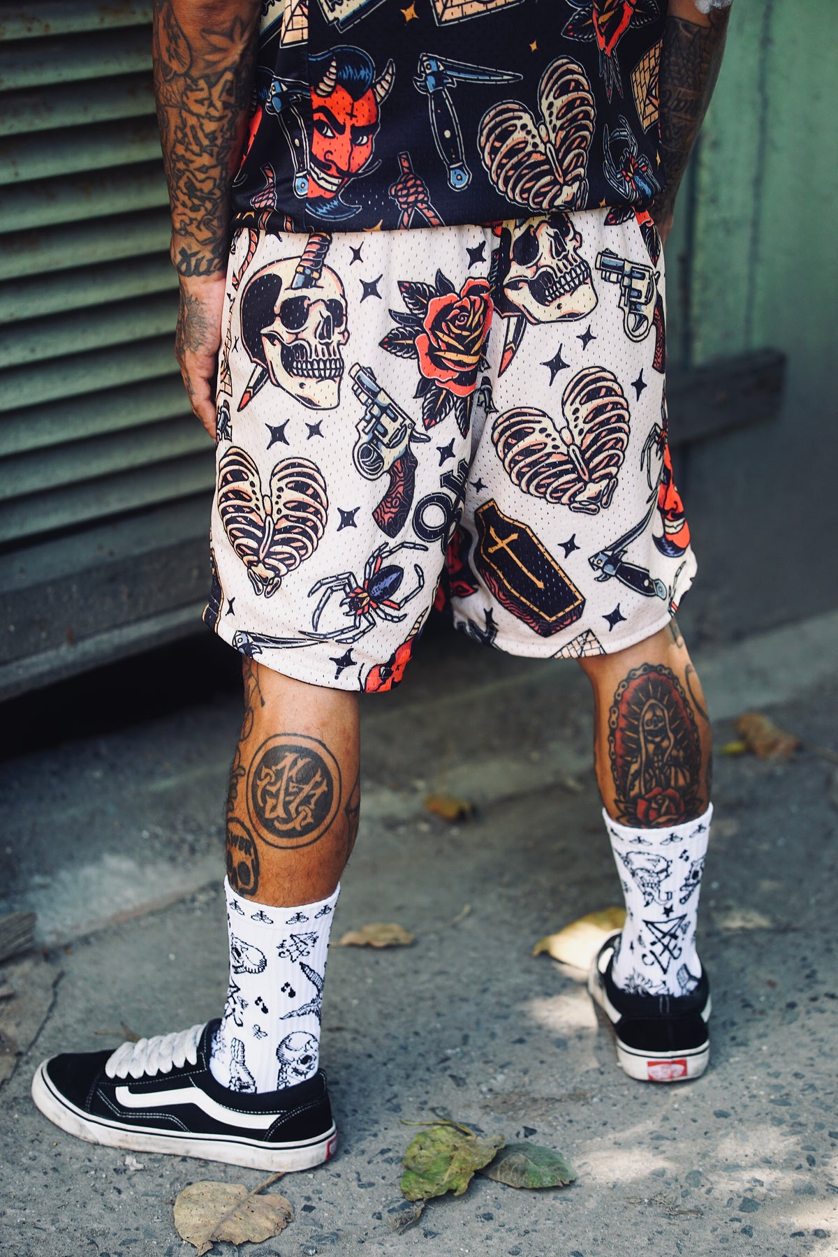 TRAD REVERSIBLE SHORTS